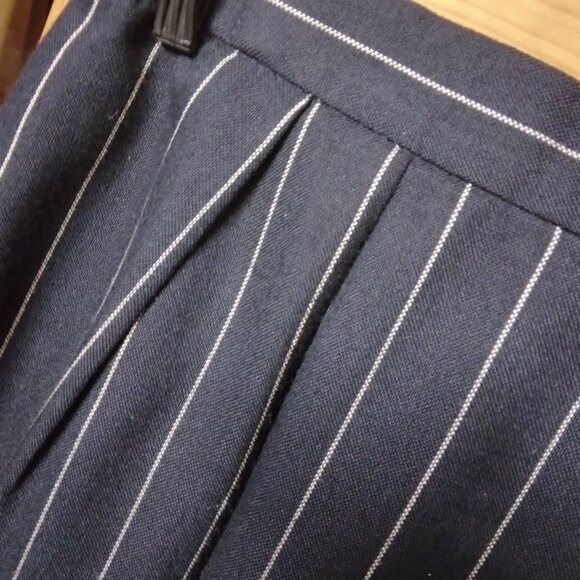 Saville (classic/vintage) Petite Pinstripe Ladies Suit, Navy Blue, 6P - Picture 8 of 10